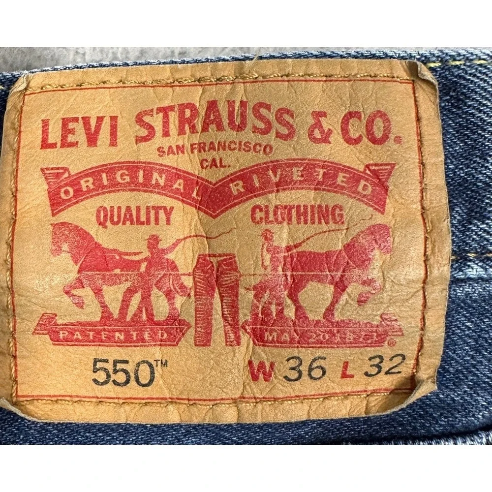 Levis 550 Jeans Mens 36X32 Blue Relaxed Fit Straight Leg Red Tab Denim Pants EUC
